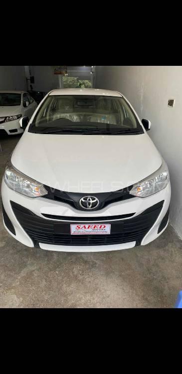 Toyota Corolla 2020 for Sale in Pir mahal Image-1