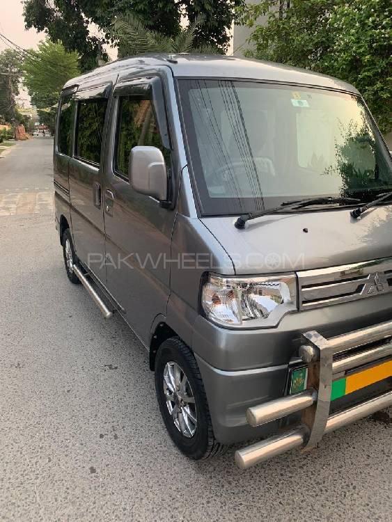 Mitsubishi Minicab 2013 for Sale in Lahore Image-1