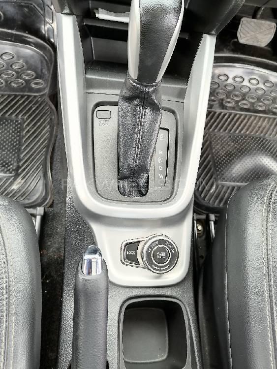 Suzuki Vitara 2017 for Sale in Islamabad Suzuki Vitara 2017 for Sale in Islamabad Image-7