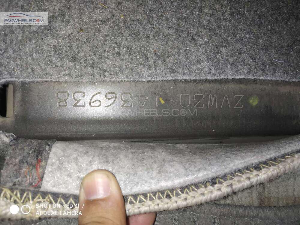 ٹویوٹا پریوس 2011 for Sale in لاہور ٹویوٹا پریوس 2011 for Sale in لاہور Image-4