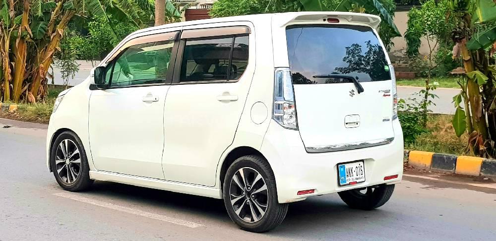Suzuki Wagon R 2015 for Sale in Lahore Suzuki Wagon R 2015 for Sale in Lahore Image-12
