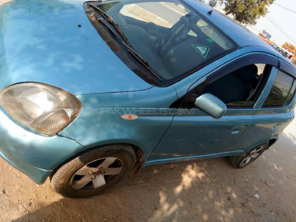 Toyota Vitz 2001 for Sale in Nowshera Toyota Vitz 2001 for Sale in Nowshera Image-3