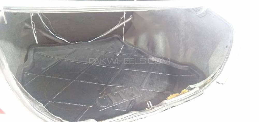Honda City 2004 for Sale in Multan Honda City 2004 for Sale in Multan Image-5