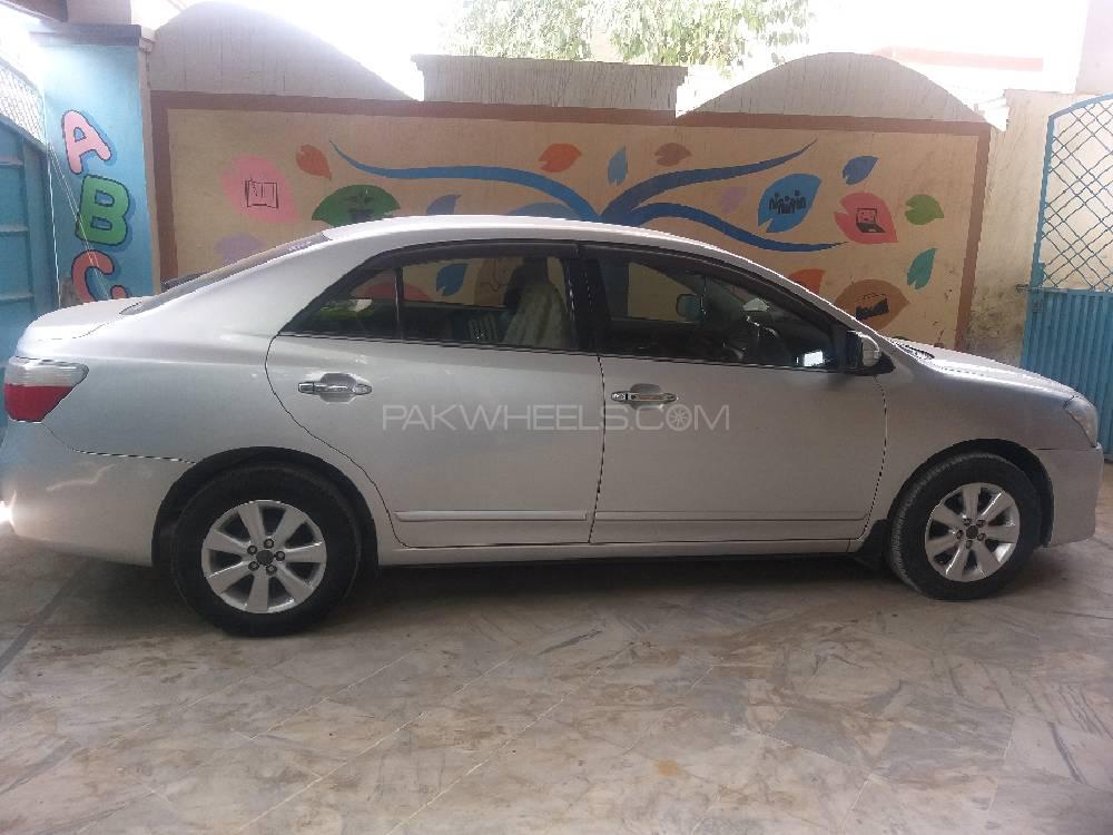 Toyota Premio 2007 for Sale in Bhalwal Image-1
