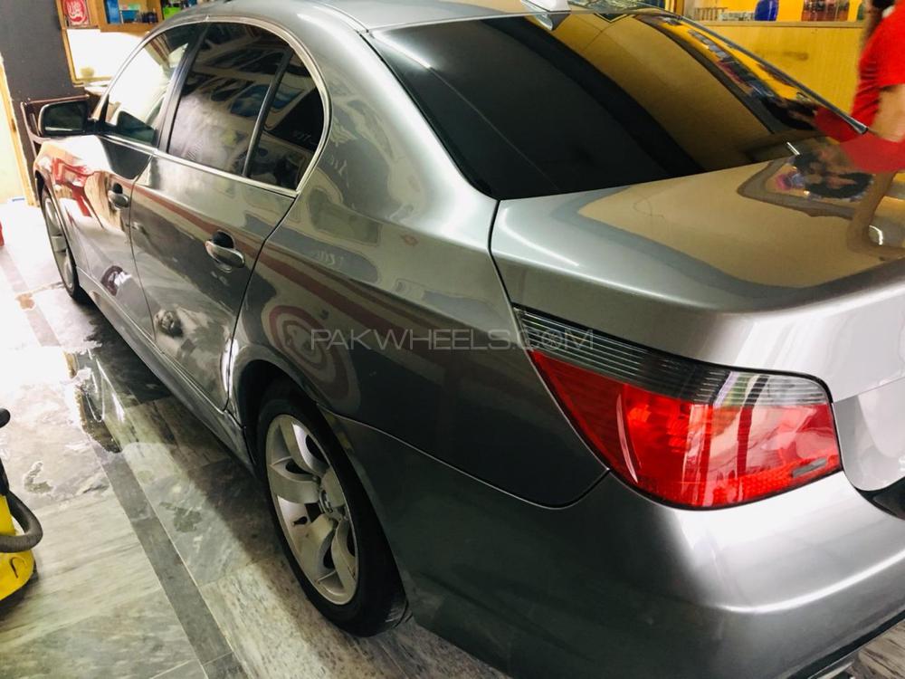 بی ایم ڈبلیو 5 سیریز 2005 for Sale in اسلام آباد بی ایم ڈبلیو 5 سیریز 2005 for Sale in اسلام آباد Image-3