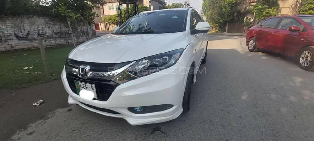 Honda Vezel 2014 for Sale in Lahore Honda Vezel 2014 for Sale in Lahore Image-7