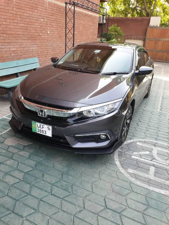 Honda Civic - 2016  Honda Civic - 2016  Image-4