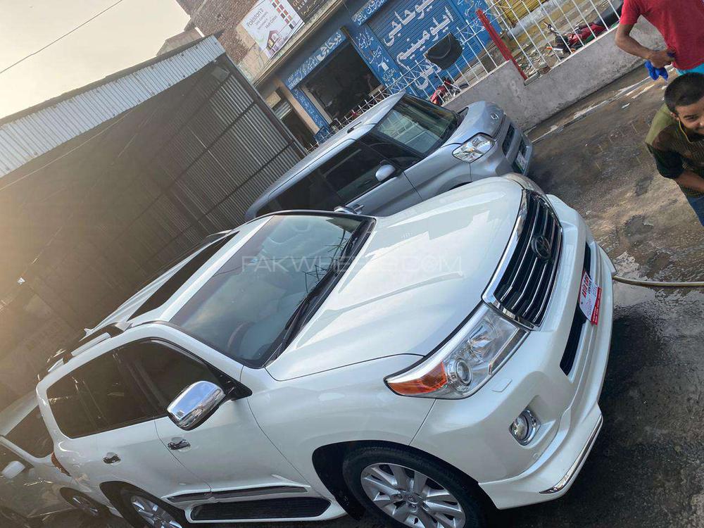 Toyota Land Cruiser 2014 for Sale in Gujranwala Toyota Land Cruiser 2014 for Sale in Gujranwala Image-4