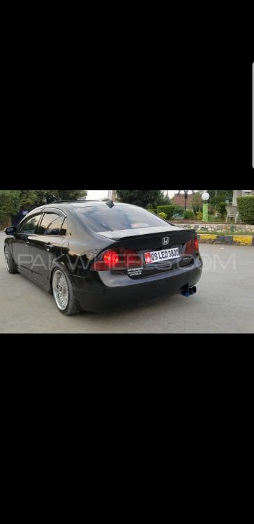 Honda Civic - 2009  Honda Civic - 2009  Image-2