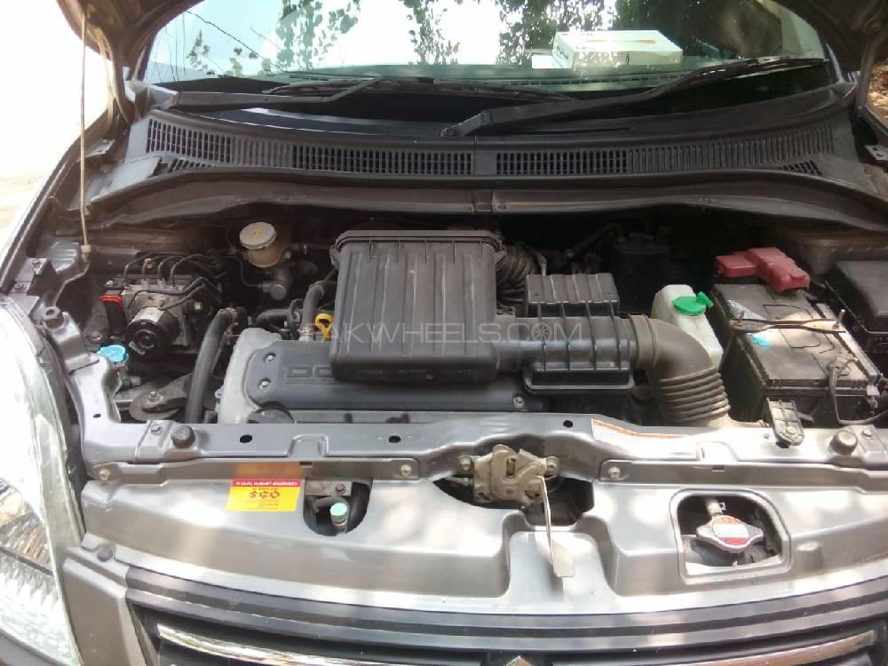 سوزوکی سوئفٹ 2015 for Sale in سرگودھا سوزوکی سوئفٹ 2015 for Sale in سرگودھا Image-4