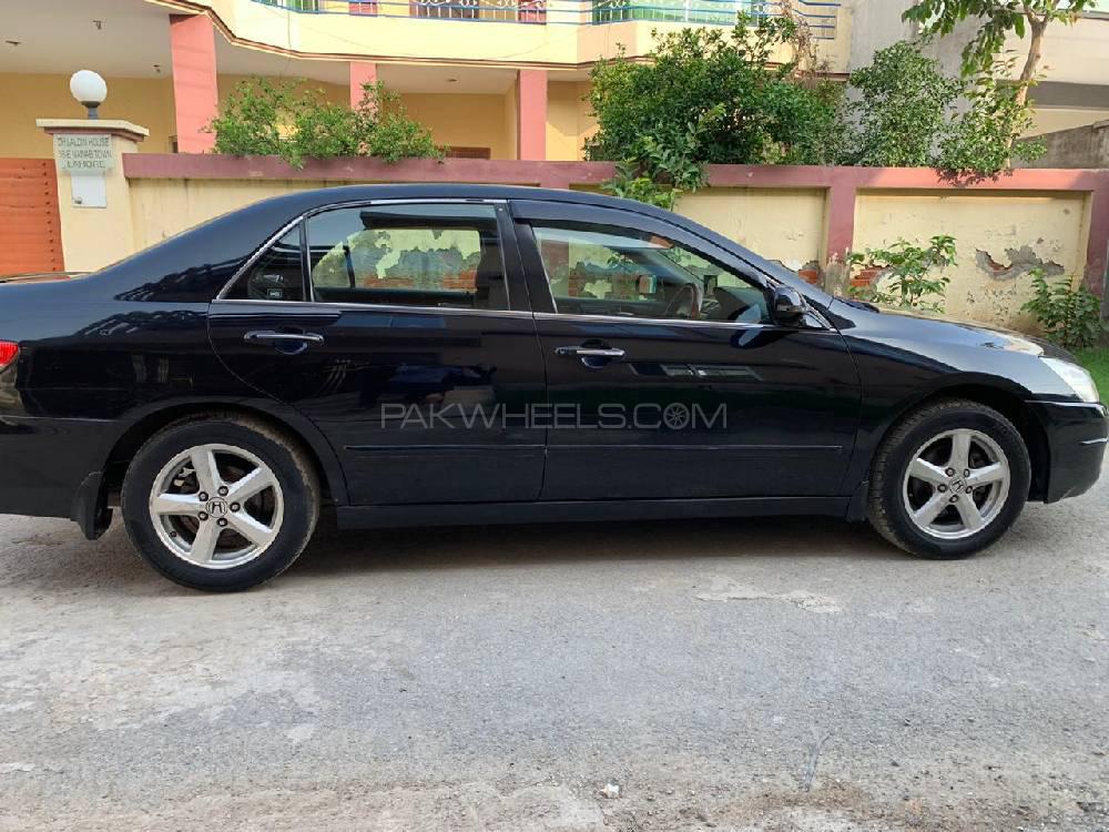ہونڈا اکارڈ 2005 for Sale in لاہور ہونڈا اکارڈ 2005 for Sale in لاہور Image-18