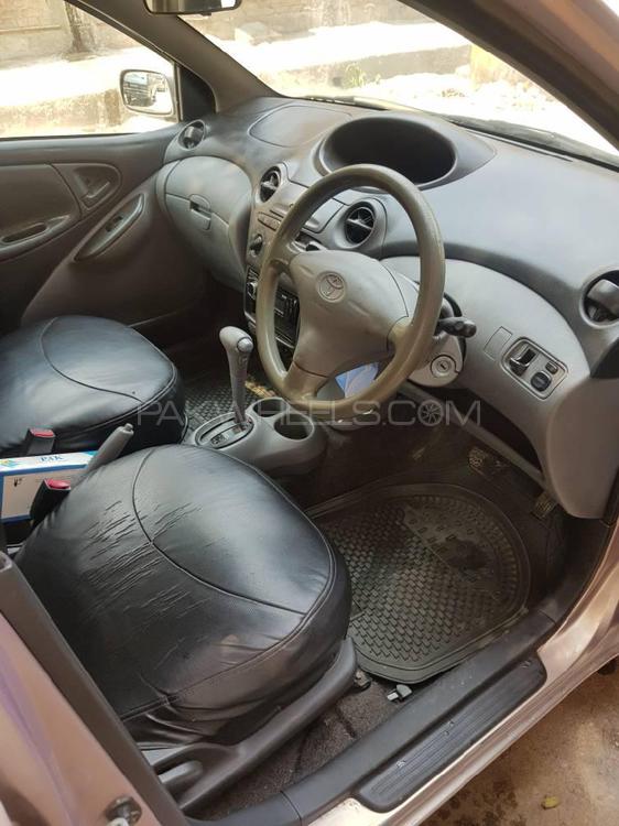 Toyota Vitz 2001 for Sale in Peshawar Toyota Vitz 2001 for Sale in Peshawar Image-11