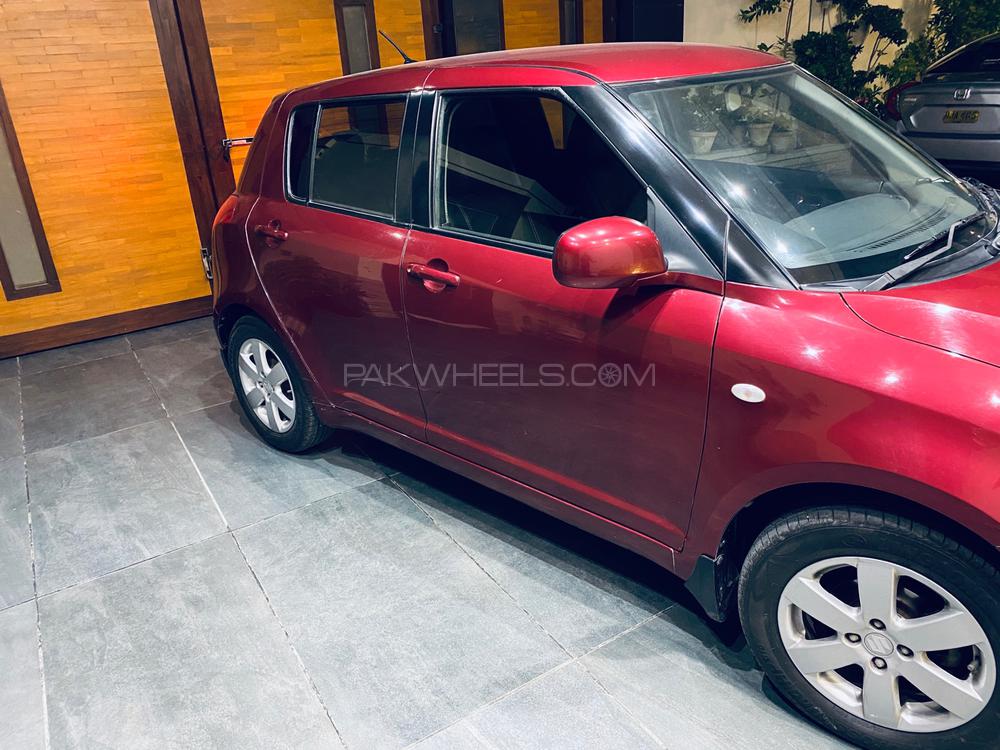 Suzuki Swift 2016 for Sale in Karachi Suzuki Swift 2016 for Sale in Karachi Image-4