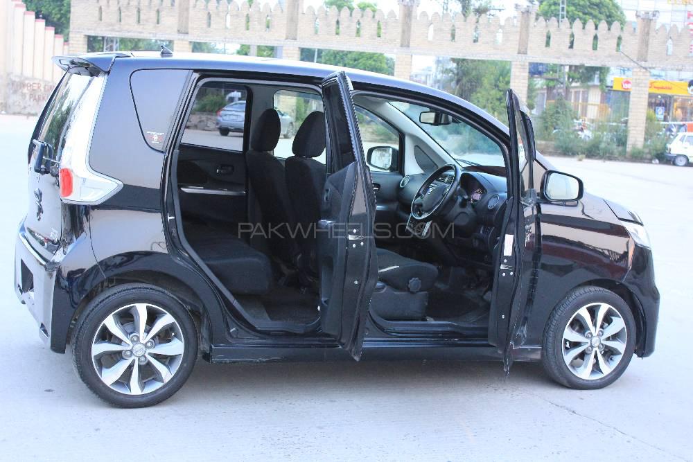 Nissan Dayz Highway Star 2015 for Sale in Islamabad Nissan Dayz Highway Star 2015 for Sale in Islamabad Image-11