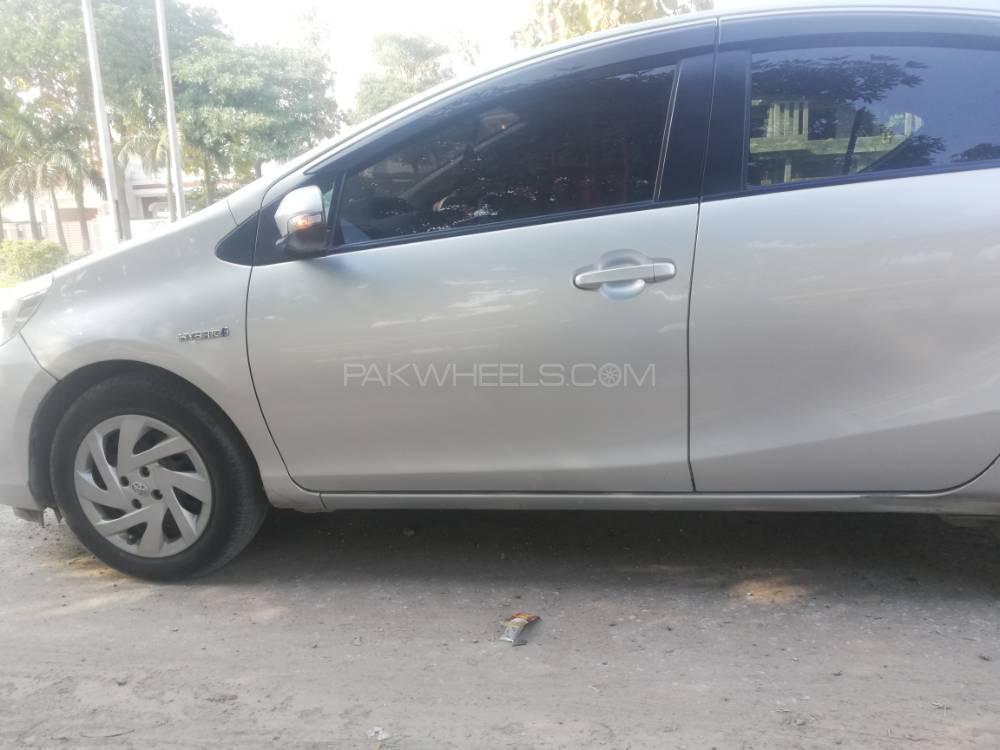 Toyota Aqua 2015 for Sale in Peshawar Toyota Aqua 2015 for Sale in Peshawar Image-2