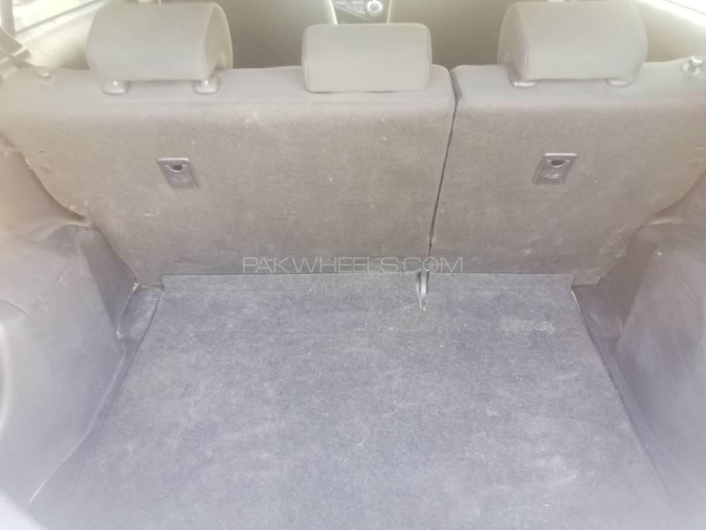 Toyota Aqua 2015 for Sale in Peshawar Toyota Aqua 2015 for Sale in Peshawar Image-11