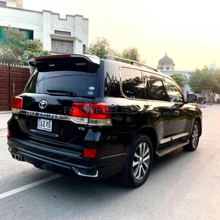 Toyota Land Cruiser 2008 for Sale in Lahore Toyota Land Cruiser 2008 for Sale in Lahore Image-3