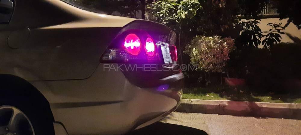 Honda Civic 2011 for Sale in Islamabad Image-1