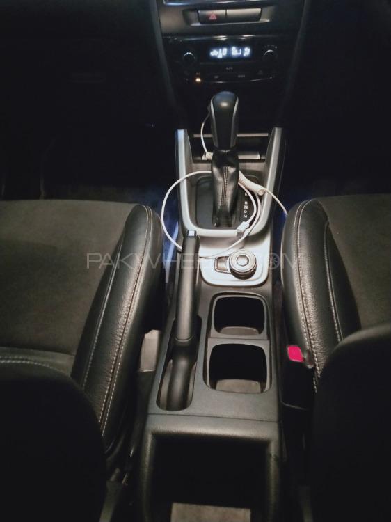 Suzuki Vitara 2017 for Sale in Rahim Yar Khan Suzuki Vitara 2017 for Sale in Rahim Yar Khan Image-3
