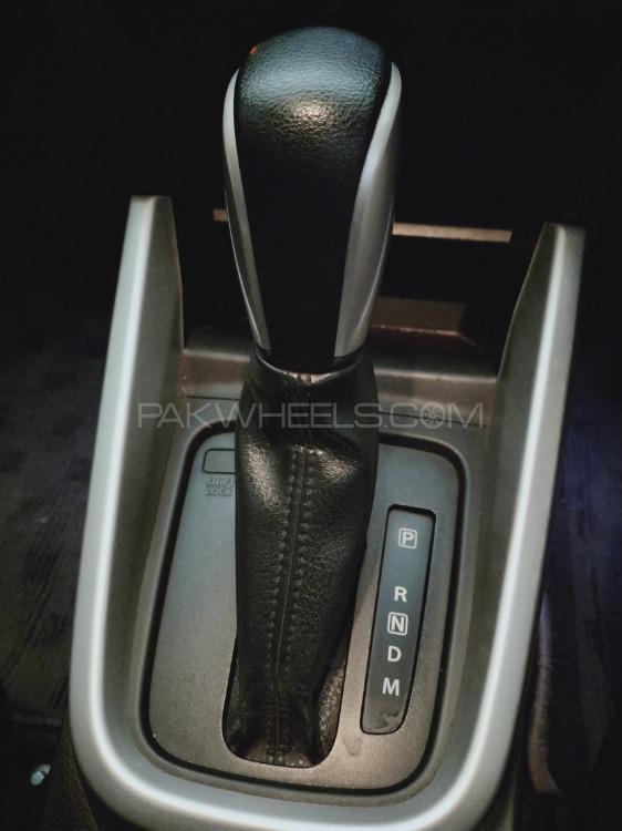 Suzuki Vitara 2017 for Sale in Rahim Yar Khan Suzuki Vitara 2017 for Sale in Rahim Yar Khan Image-11