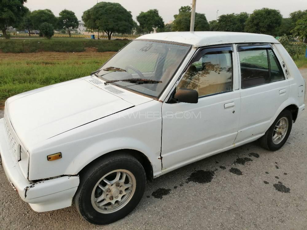 Daihatsu Charade 1984 for Sale in Gujranwala Daihatsu Charade 1984 for Sale in Gujranwala Image-4