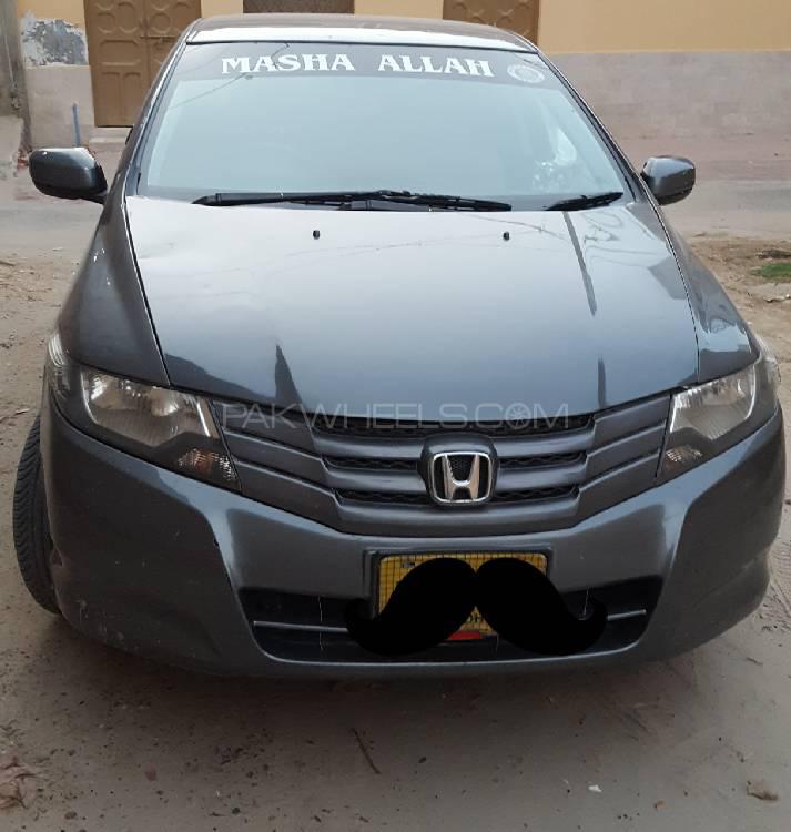 Honda City 2011 for Sale in Ahmed Pur East Image-1