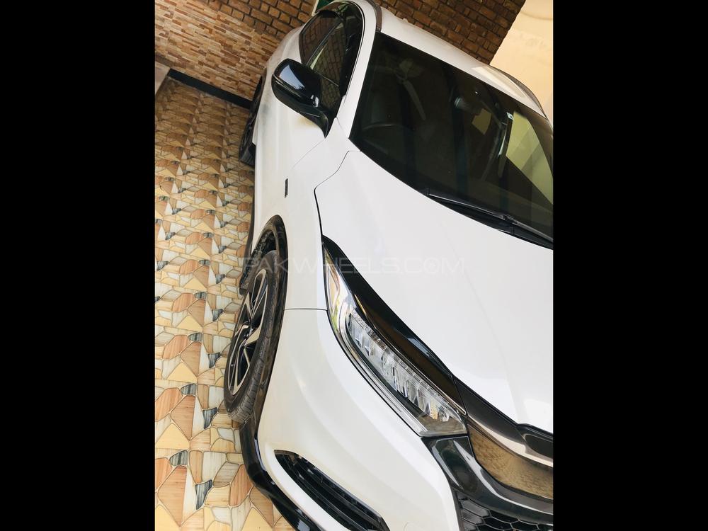 Honda Vezel 2018 for Sale in Peshawar Honda Vezel 2018 for Sale in Peshawar Image-7