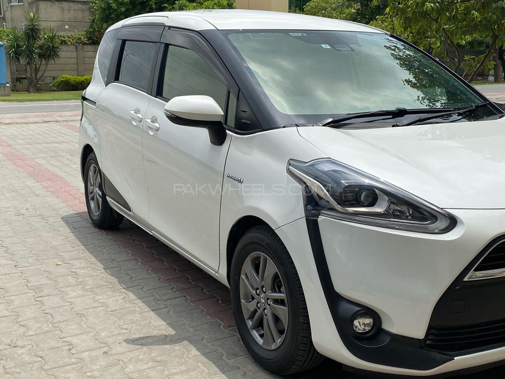 Toyota sienta g