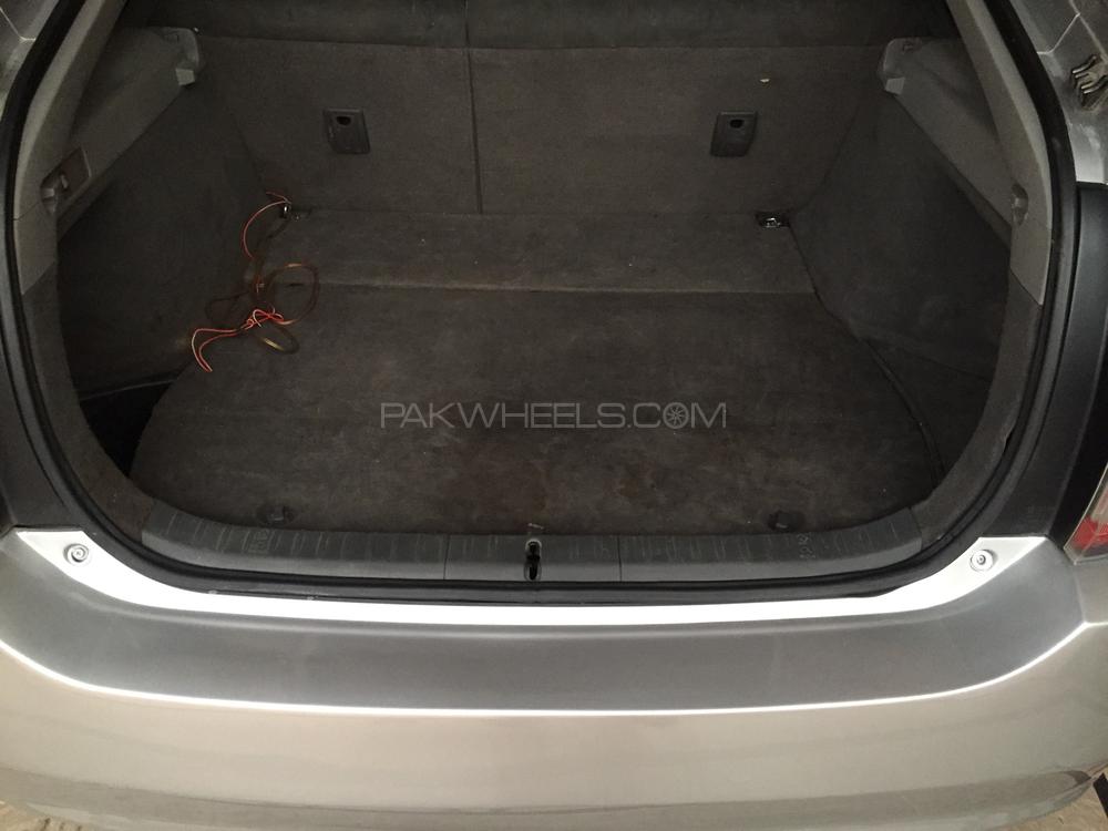 Toyota Prius 2008 for Sale in Faisalabad Toyota Prius 2008 for Sale in Faisalabad Image-6