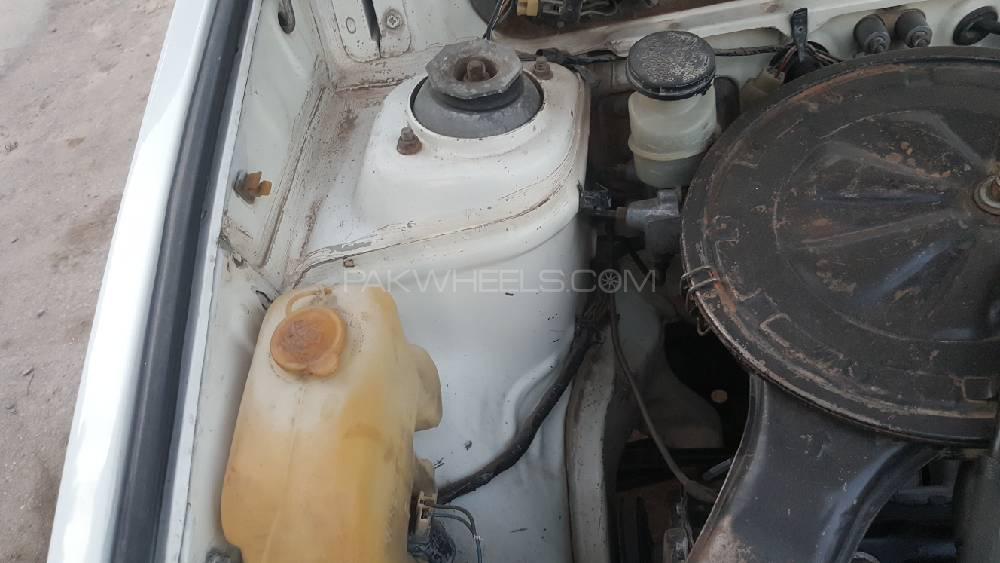Suzuki Mehran 2004 for Sale in Peshawar Suzuki Mehran 2004 for Sale in Peshawar Image-3