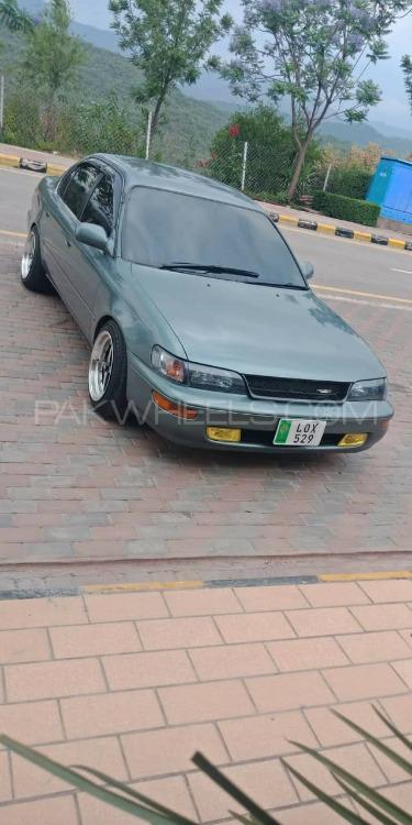 Toyota Corolla - 1995  Toyota Corolla - 1995  Image-2