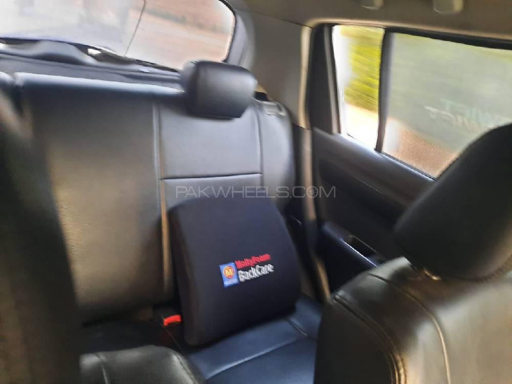 Suzuki Swift 2014 for Sale in Sahiwal Suzuki Swift 2014 for Sale in Sahiwal Image-14