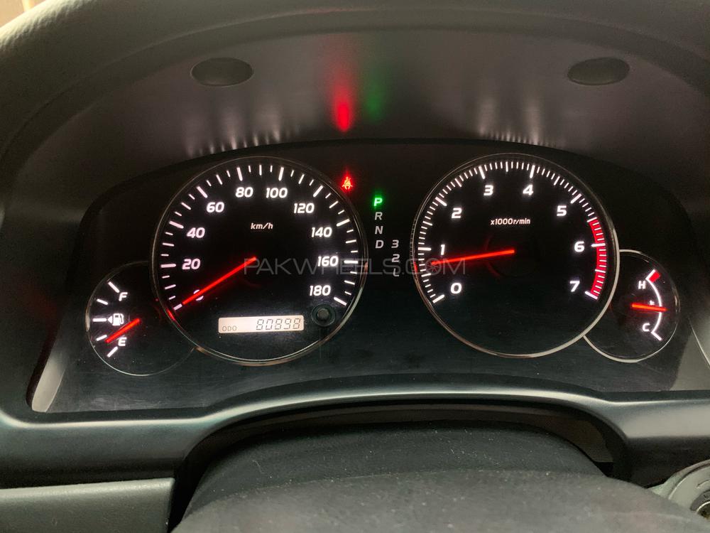 Toyota Prado 2004 for Sale in Peshawar Toyota Prado 2004 for Sale in Peshawar Image-8