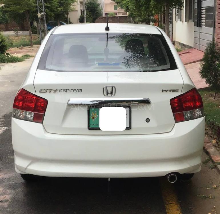 ہونڈا سٹی 2014 for Sale in ساہیوال ہونڈا سٹی 2014 for Sale in ساہیوال Image-5