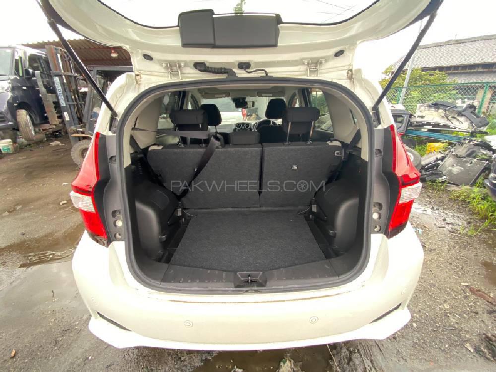 Nissan Note 2017 for Sale in Lahore Nissan Note 2017 for Sale in Lahore Image-14