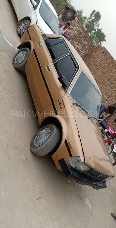ٹویوٹا کرولا 1981 for Sale in لیہ ٹویوٹا کرولا 1981 for Sale in لیہ Image-2