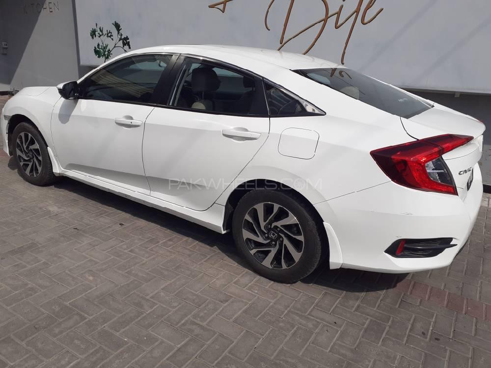 Honda Civic 2017 for Sale in Lahore Honda Civic 2017 for Sale in Lahore Image-6