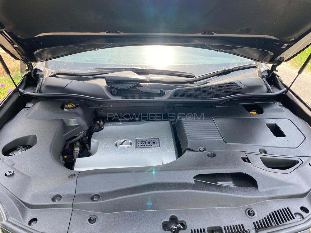 Lexus RX Series 2012 for Sale in Lahore Lexus RX Series 2012 for Sale in Lahore Image-7