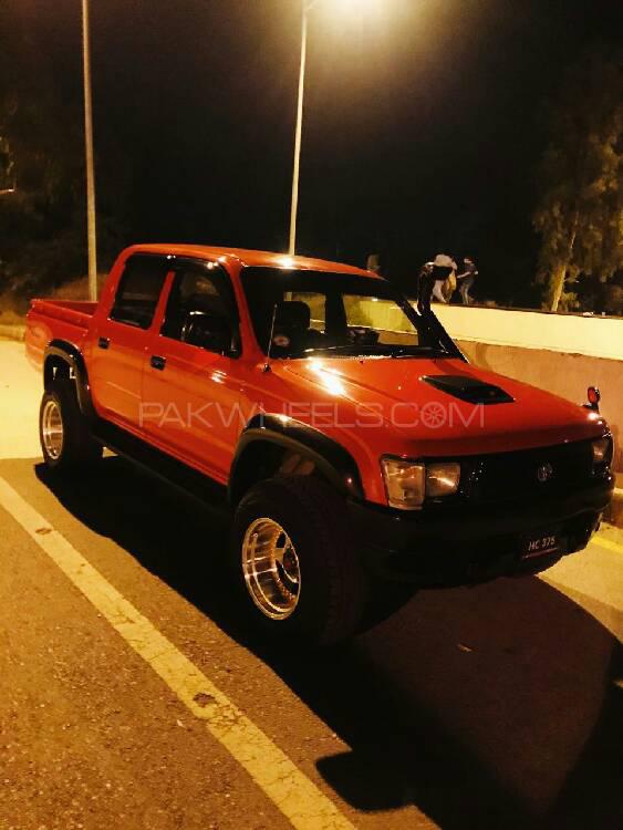 ٹویوٹا پِک اپ 2000 for Sale in پشاور ٹویوٹا پِک اپ 2000 for Sale in پشاور Image-4