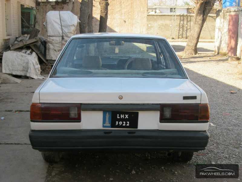 Nissan Sunny 1988 for sale in Peshawar | PakWheels