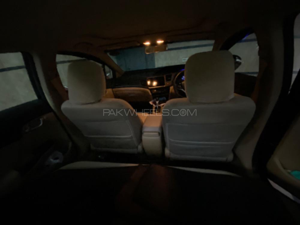 Honda Civic 2013 for Sale in Gujrat Honda Civic 2013 for Sale in Gujrat Image-10