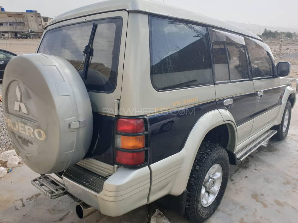Mitsubishi Pajero 1994 for Sale in Quetta Mitsubishi Pajero 1994 for Sale in Quetta Image-4