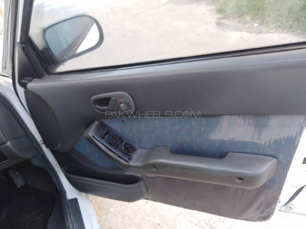 Suzuki Cultus 2001 for Sale in Rawalpindi Suzuki Cultus 2001 for Sale in Rawalpindi Image-7
