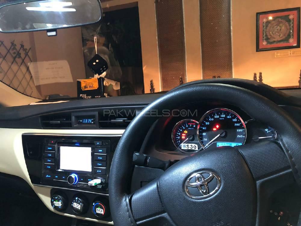 Toyota Corolla 2020 for Sale in Lahore Toyota Corolla 2020 for Sale in Lahore Image-7