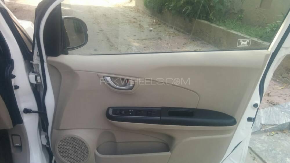 Honda BR-V 2018 for Sale in Lahore Honda BR-V 2018 for Sale in Lahore Image-2
