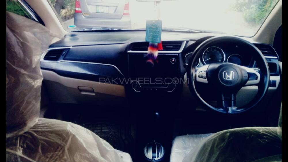 Honda BR-V 2018 for Sale in Lahore Honda BR-V 2018 for Sale in Lahore Image-17