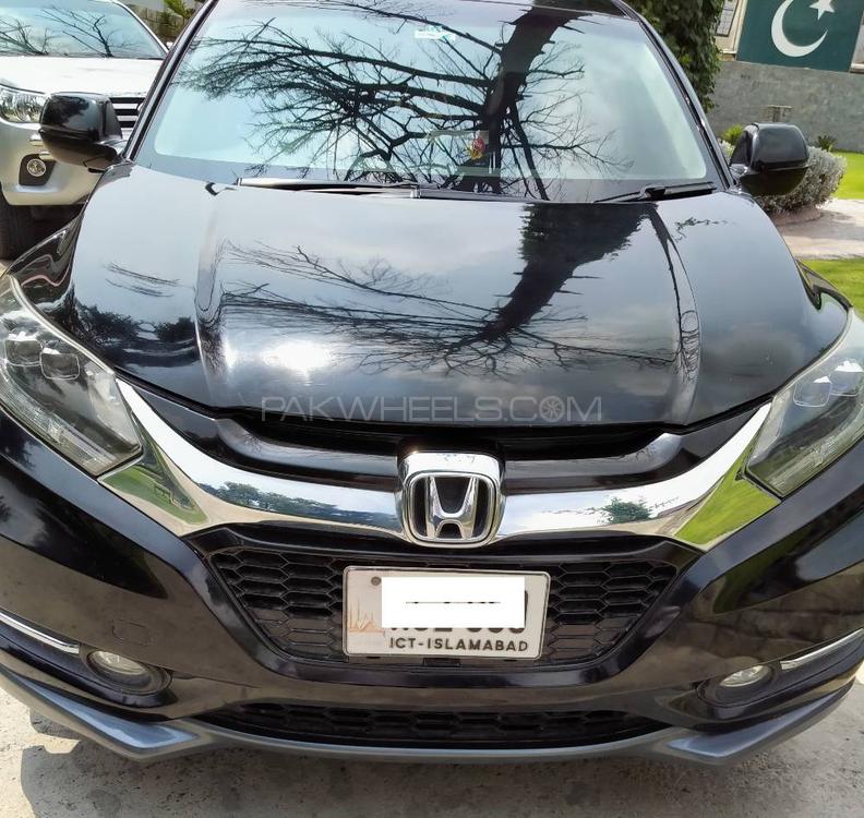 Honda Vezel 2013 for Sale in Multan Image-1