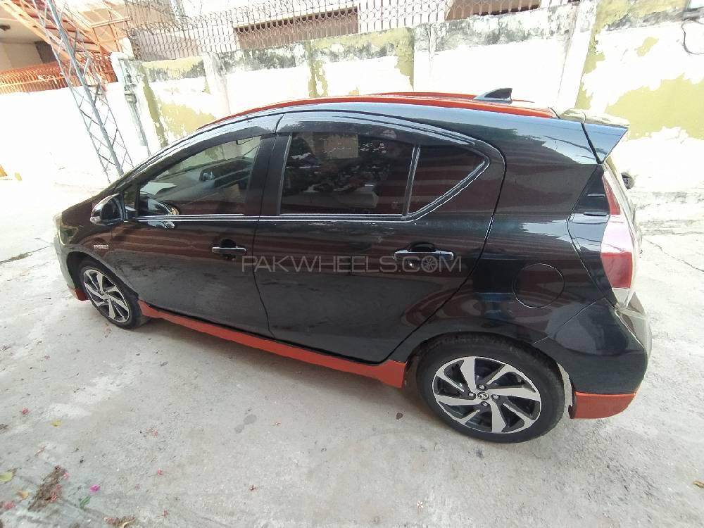Toyota Aqua 2015 for Sale in Rawalpindi Toyota Aqua 2015 for Sale in Rawalpindi Image-9