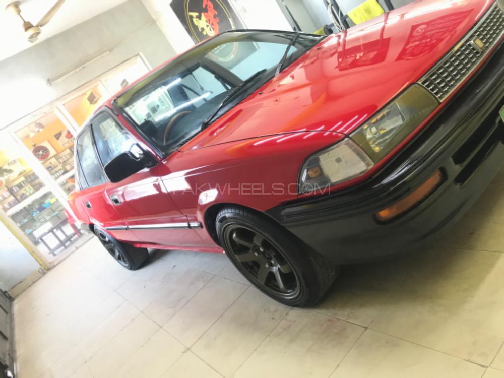 Toyota Corolla - 1990  Toyota Corolla - 1990  Image-4