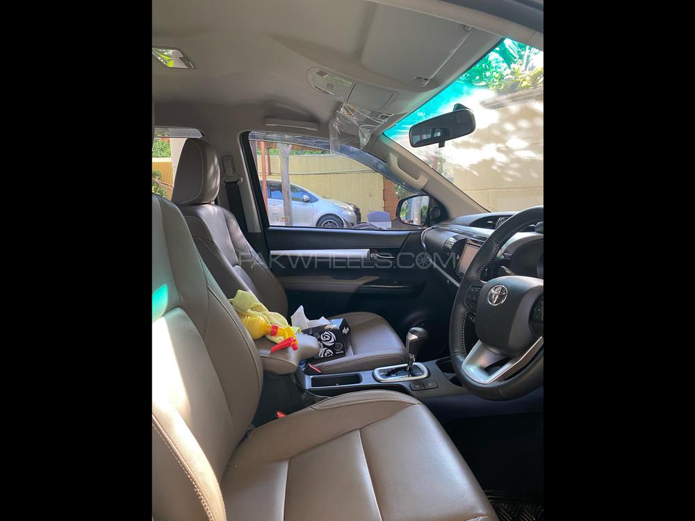 Toyota Hilux 2018 for Sale in Islamabad Toyota Hilux 2018 for Sale in Islamabad Image-6